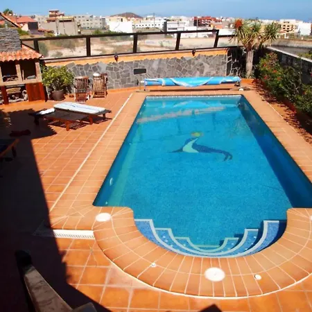 Granadilla House: 5-bedroom Retreat With Pool & Jacuzzi Granadilla De Abona