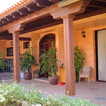 Holiday home Granadilla House: 5-bedroom Retreat With Pool & Jacuzzi *